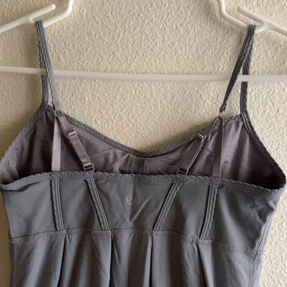 Lululemon Debut Tank Heathered Fossil / Fossil Size 6